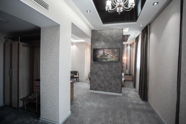 Arhan Palace Premium