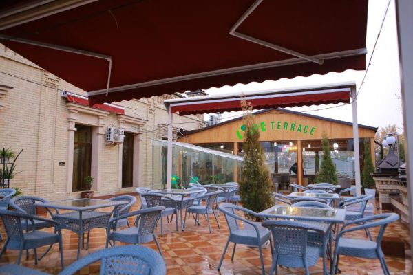 Boulevard Palace