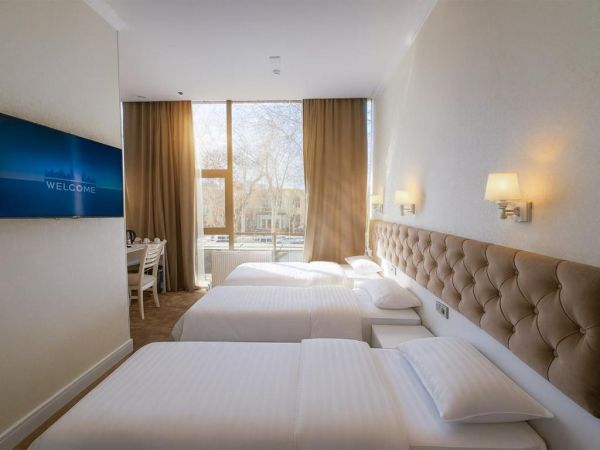 Panorama Hotel & More