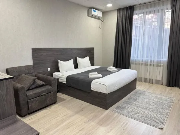 Haziniy Hotel