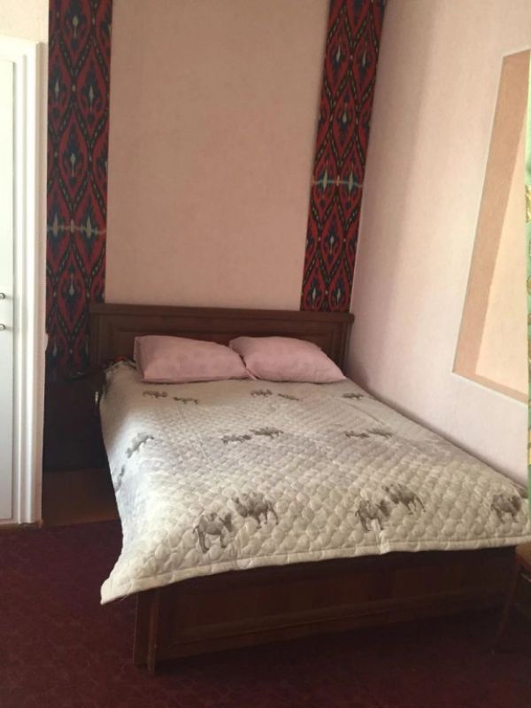 Tohir Ota guest house