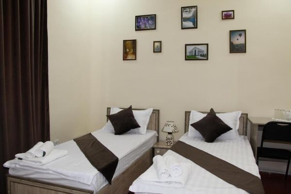 Zafaron Hotel