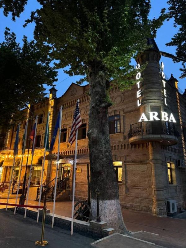 Hotel Arba