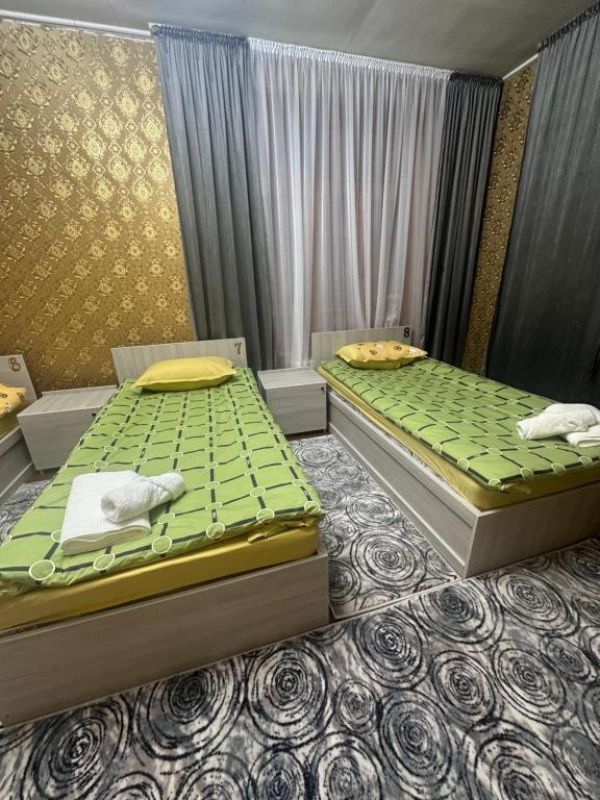 QAMAR Family Guest House