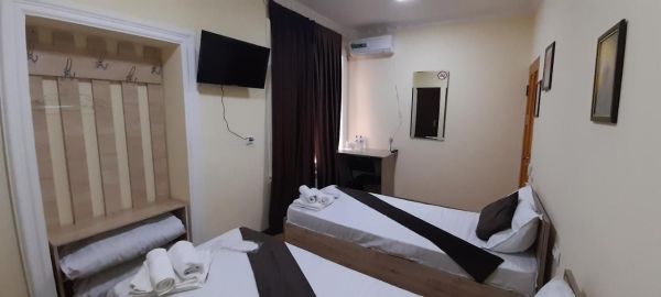 Zafaron Hotel