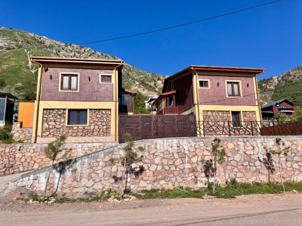 Mountain paradise Premium cottage in Chimgan