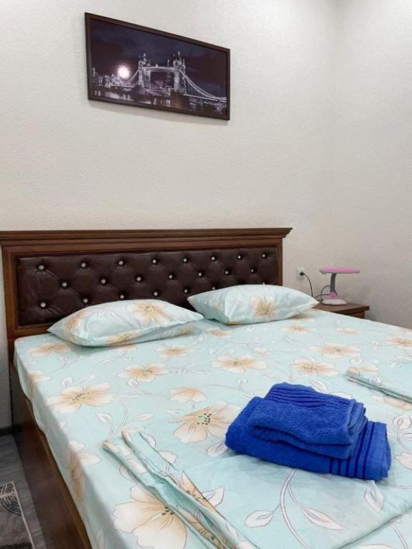 Chinara Guest House Airport