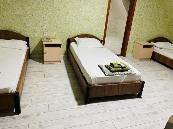 Green Hotel&Hostel