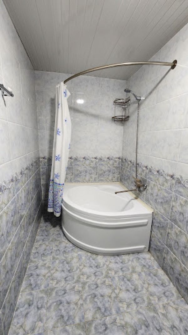 Ifor Hotel