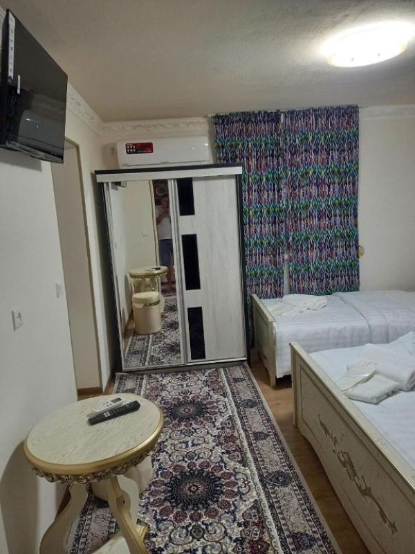 Qozi Hotel
