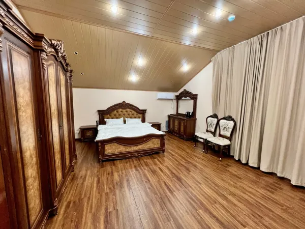 7 Days Home Hotel