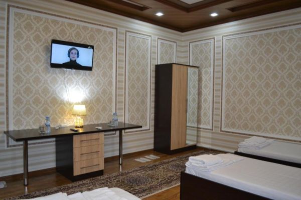 Hostel Farovon