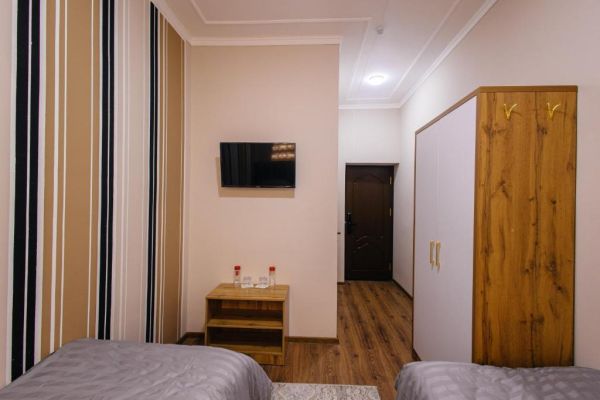 Yodgorlik Hotel