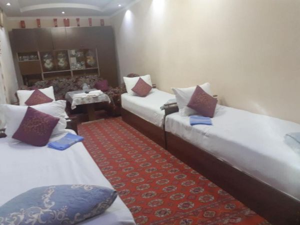 Umarxon Hostel