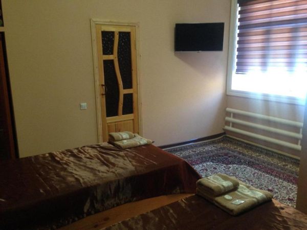PARVIZ GUEST HOUSE