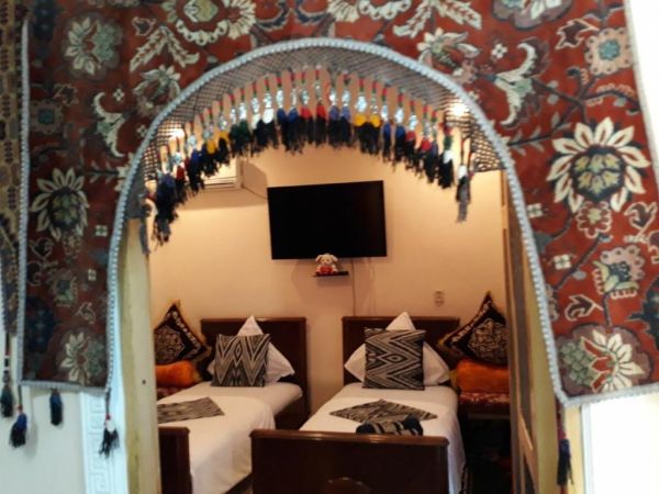 AS MIR FAMILY guest house