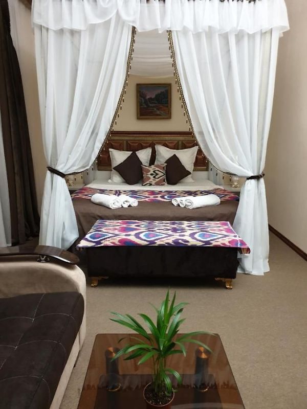 Hotel PARADISE