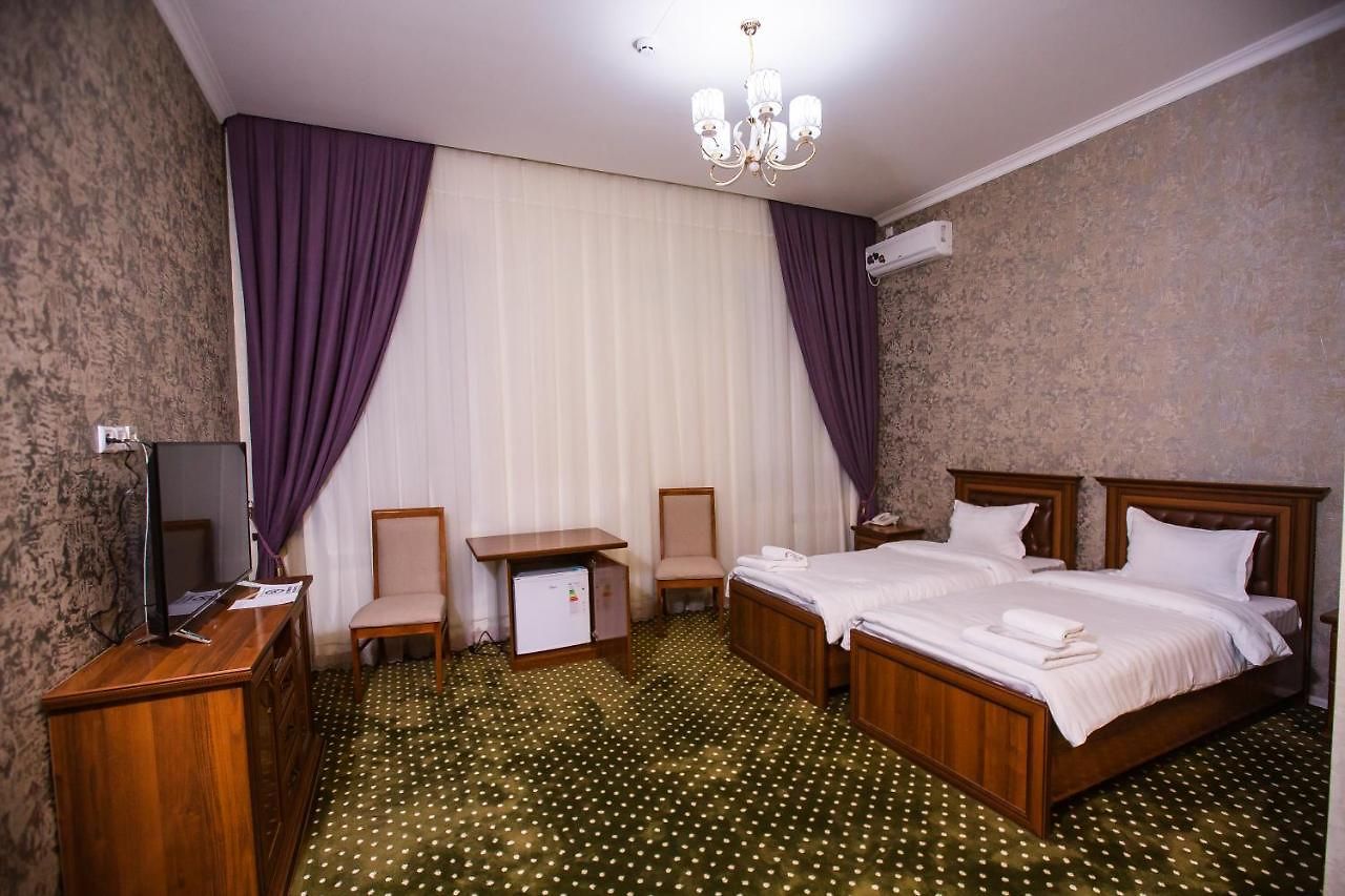 Sharqona Hotel