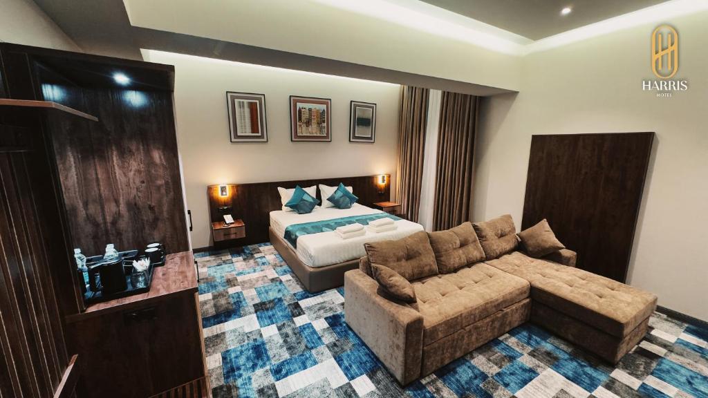 Harris Tashkent