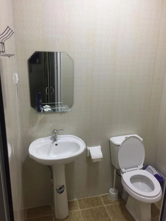 Tohir Ota guest house