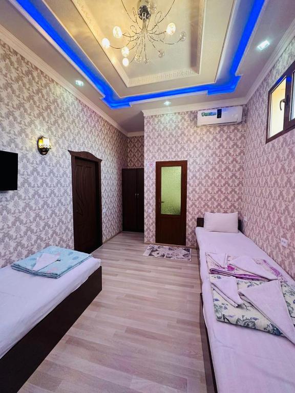 Yusuf Gold House