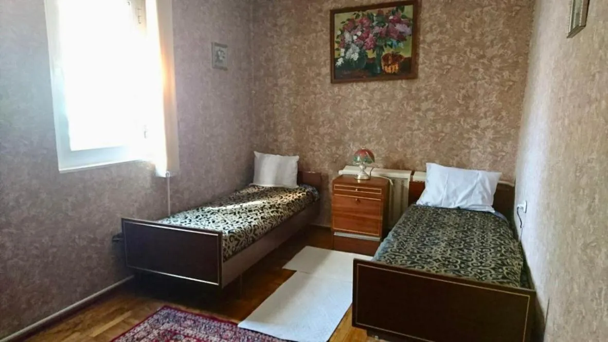 Valentina's Guest House