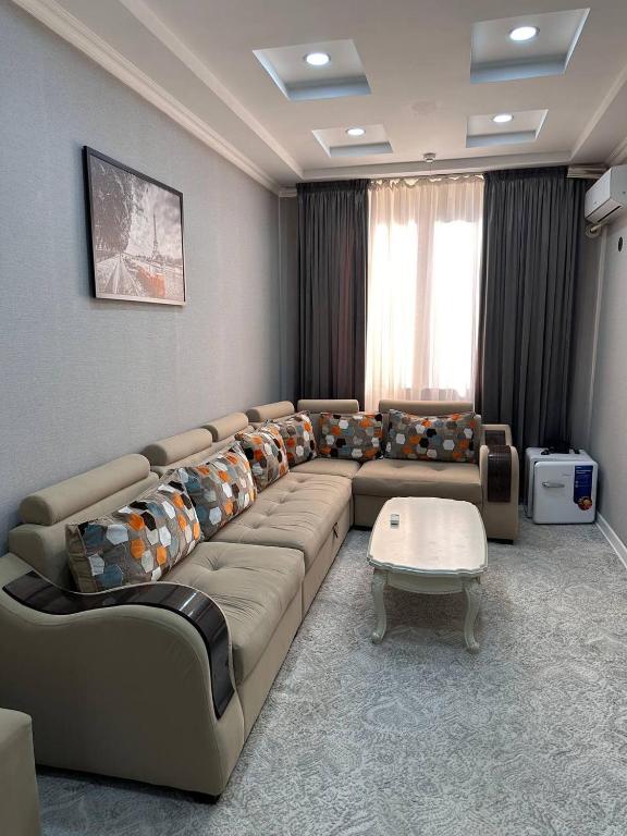 Afsona Hotel