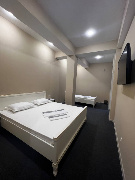 Ashr-Bilol Hotel