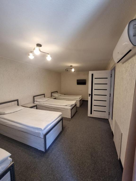 Backpackers House