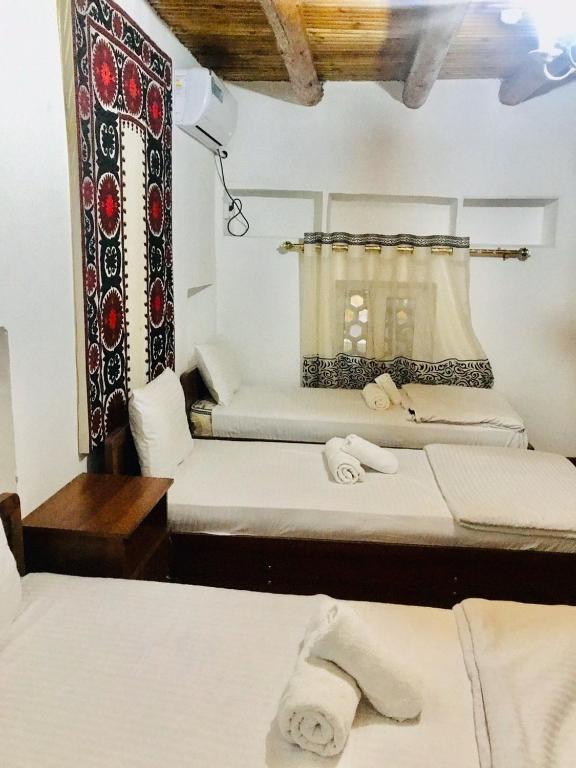 Ohun Caravan Sarai