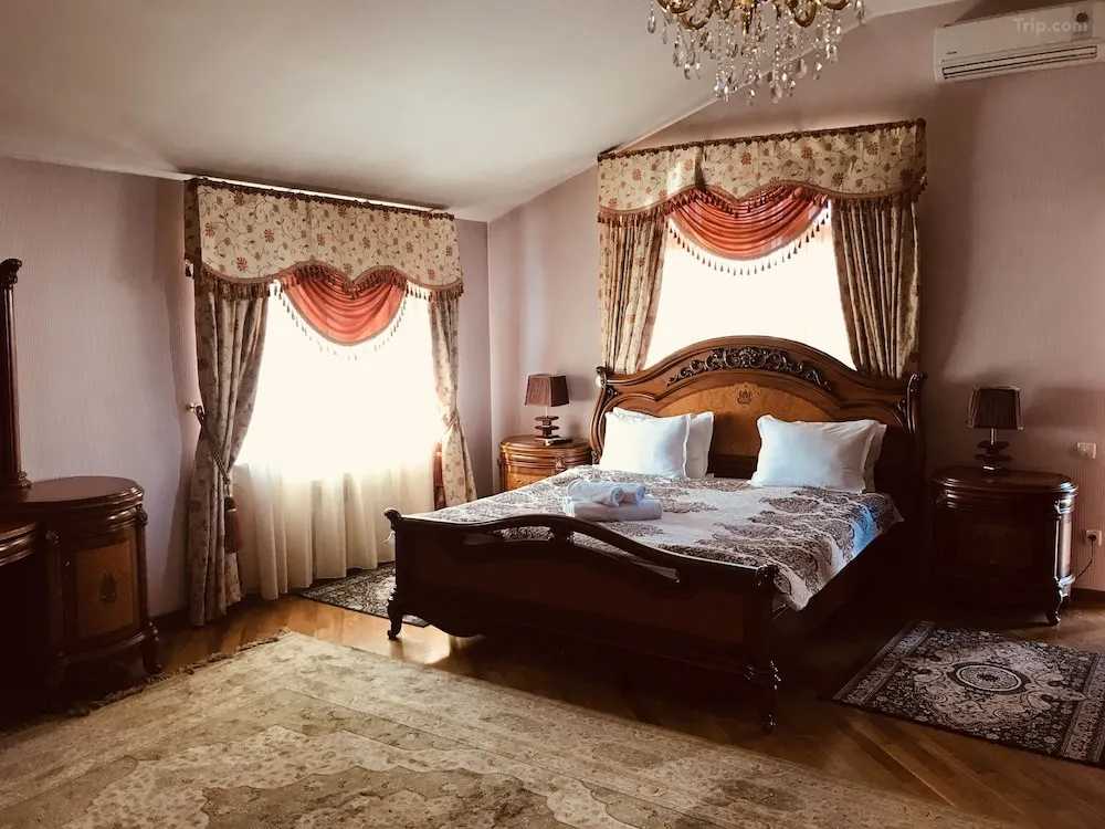 Отель Tamerlan