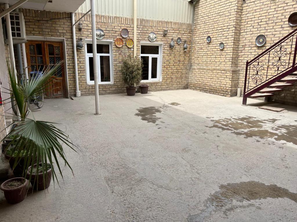 Shaxruza Shahzoda Guest House