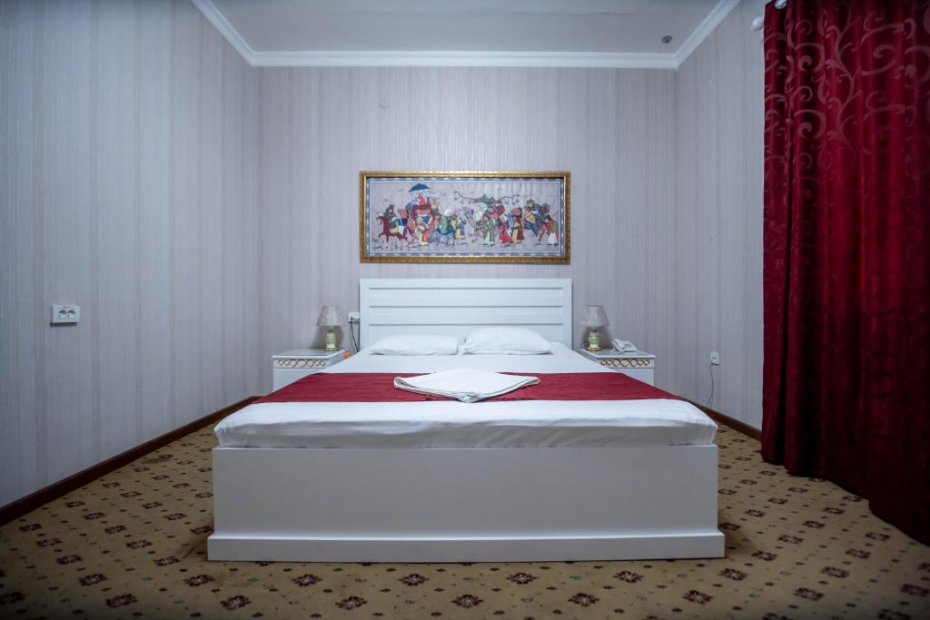 Reikartz Modarixon Bukhara