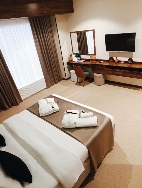 VIOLET Hotel