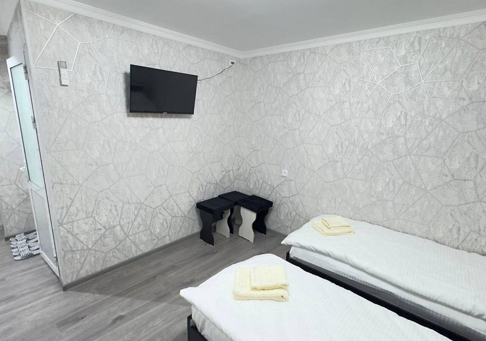 Parvona Hostel