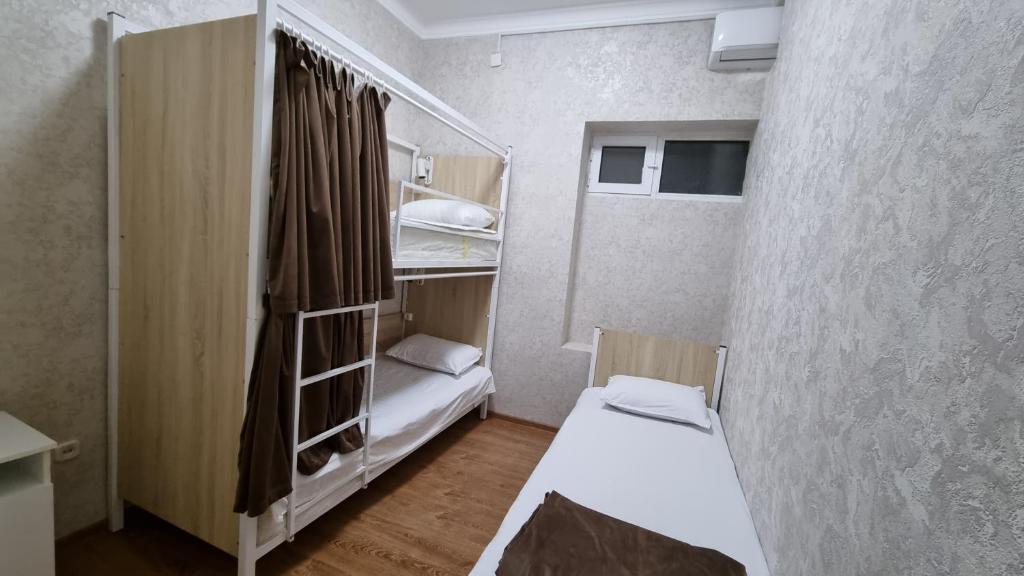 Hostel Muborak