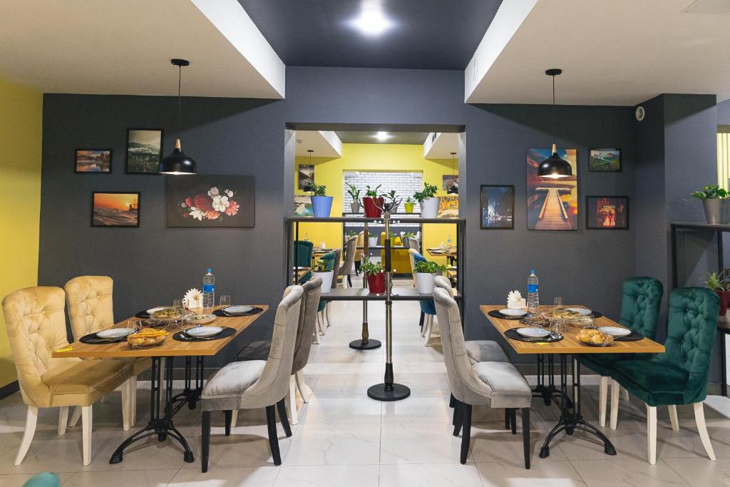 Deluxe Ferghana Hotel