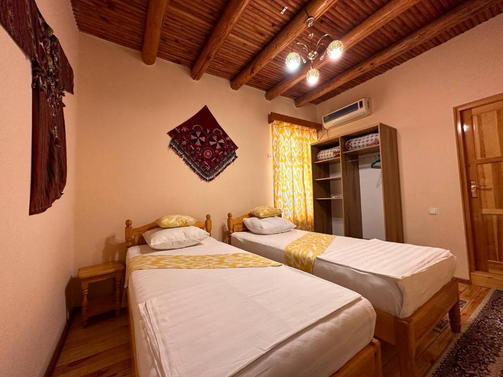 Sarrafon Guest House