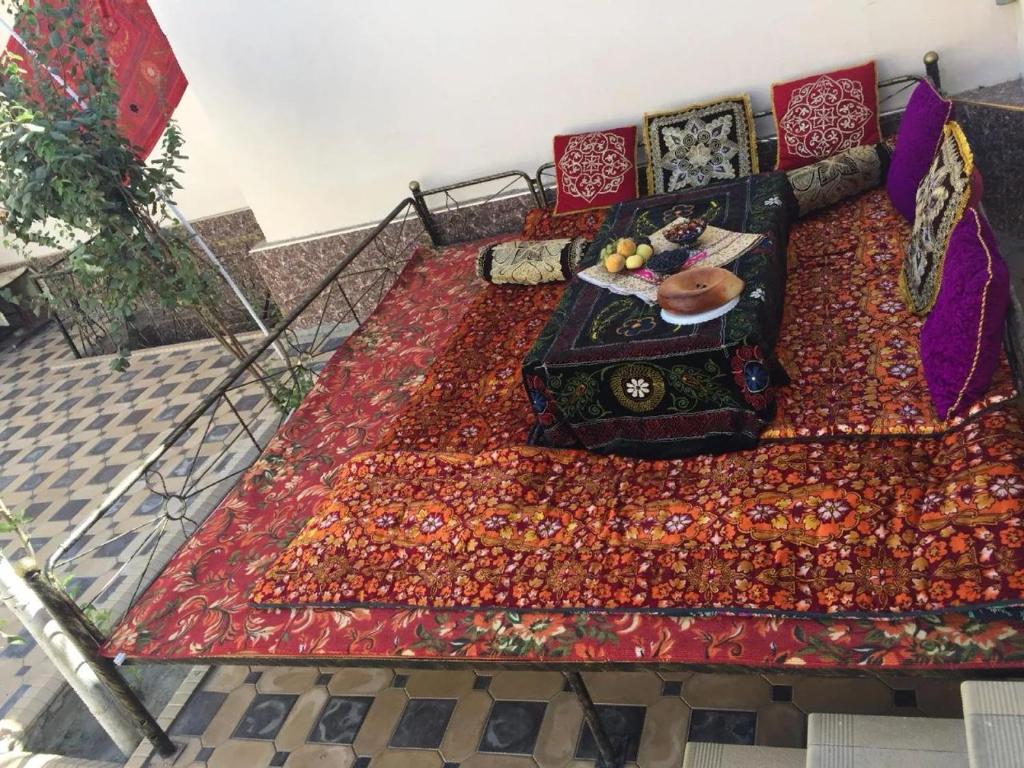 Tohir Ota guest house