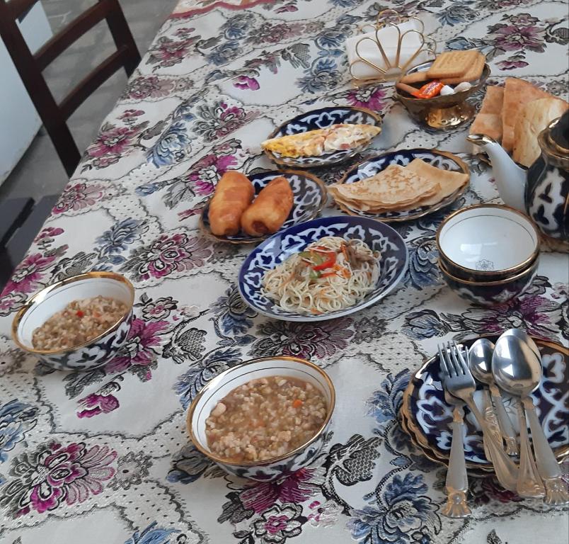 Mekhtarin Guest House