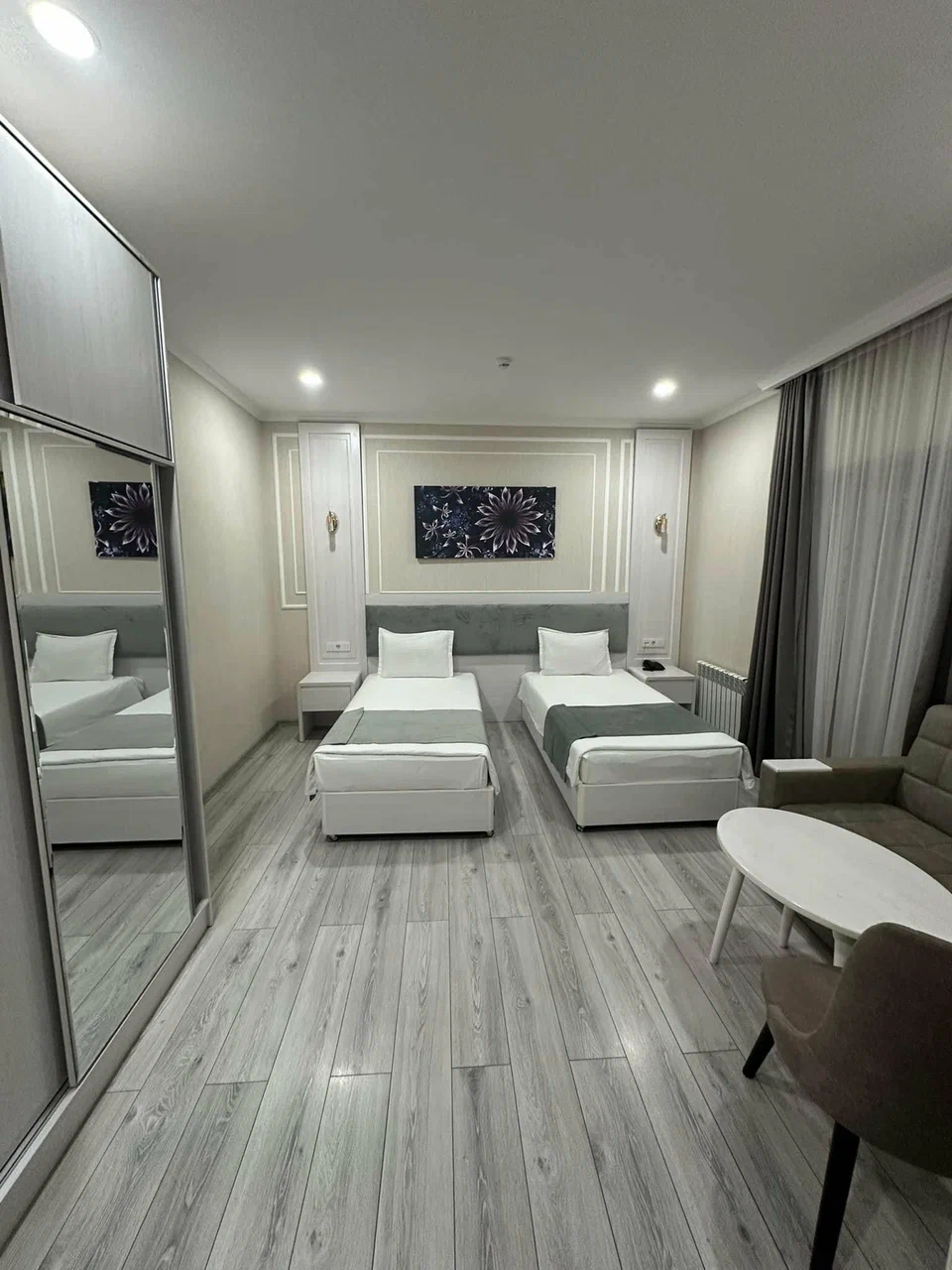 Grand Moffah hotel