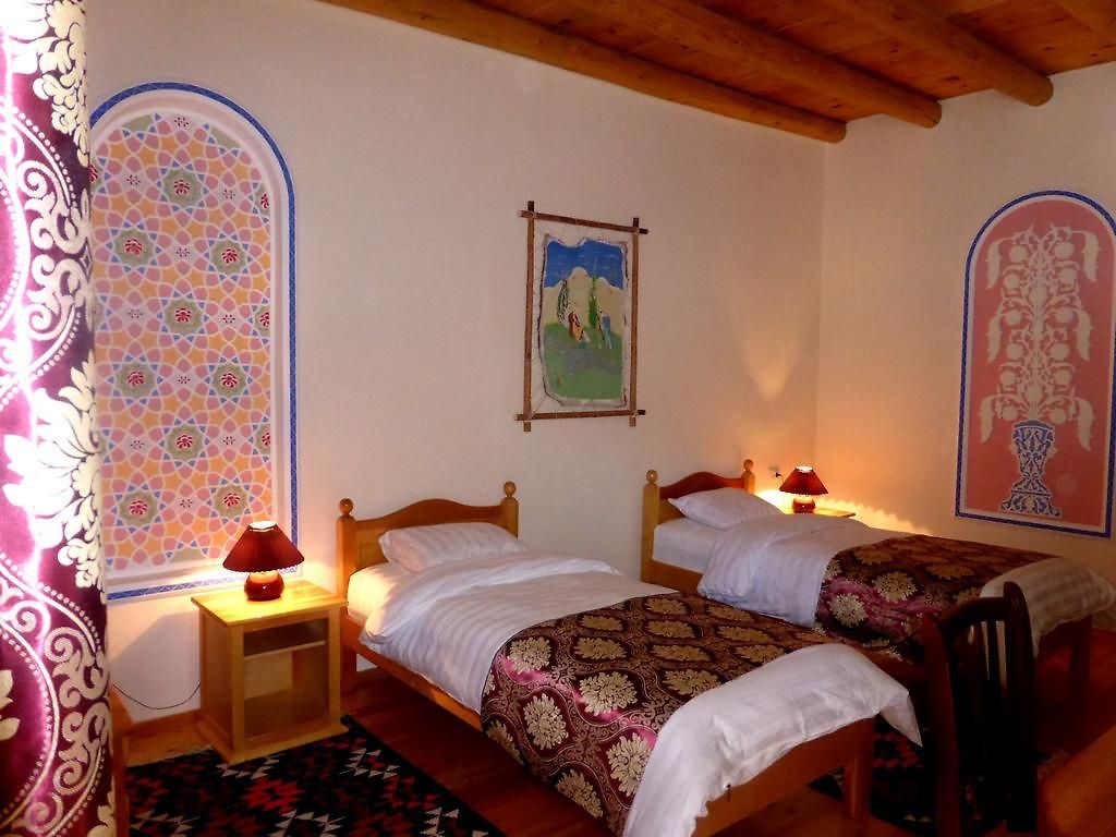 Hovli Poyon