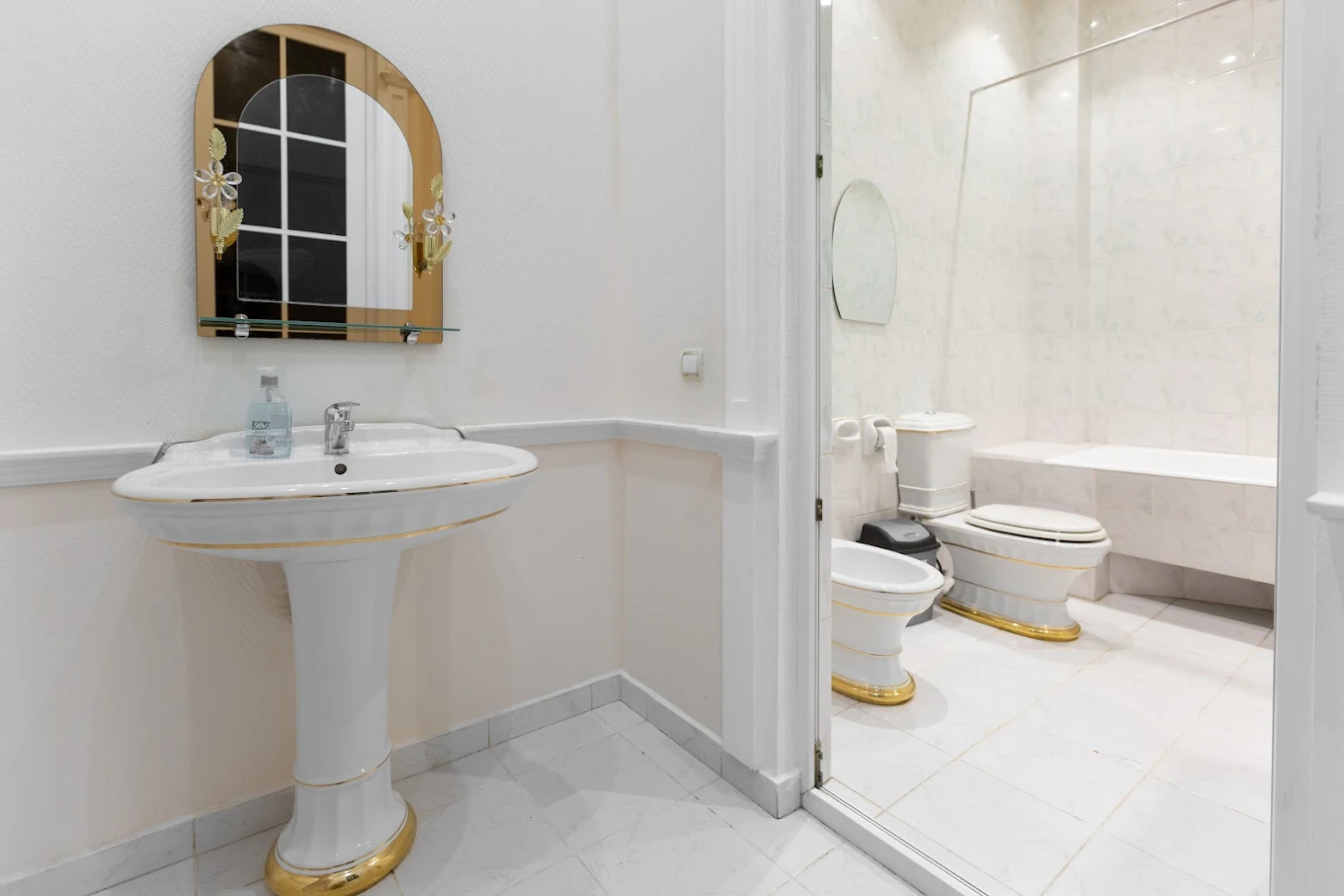 New Friends Mini-Hotel