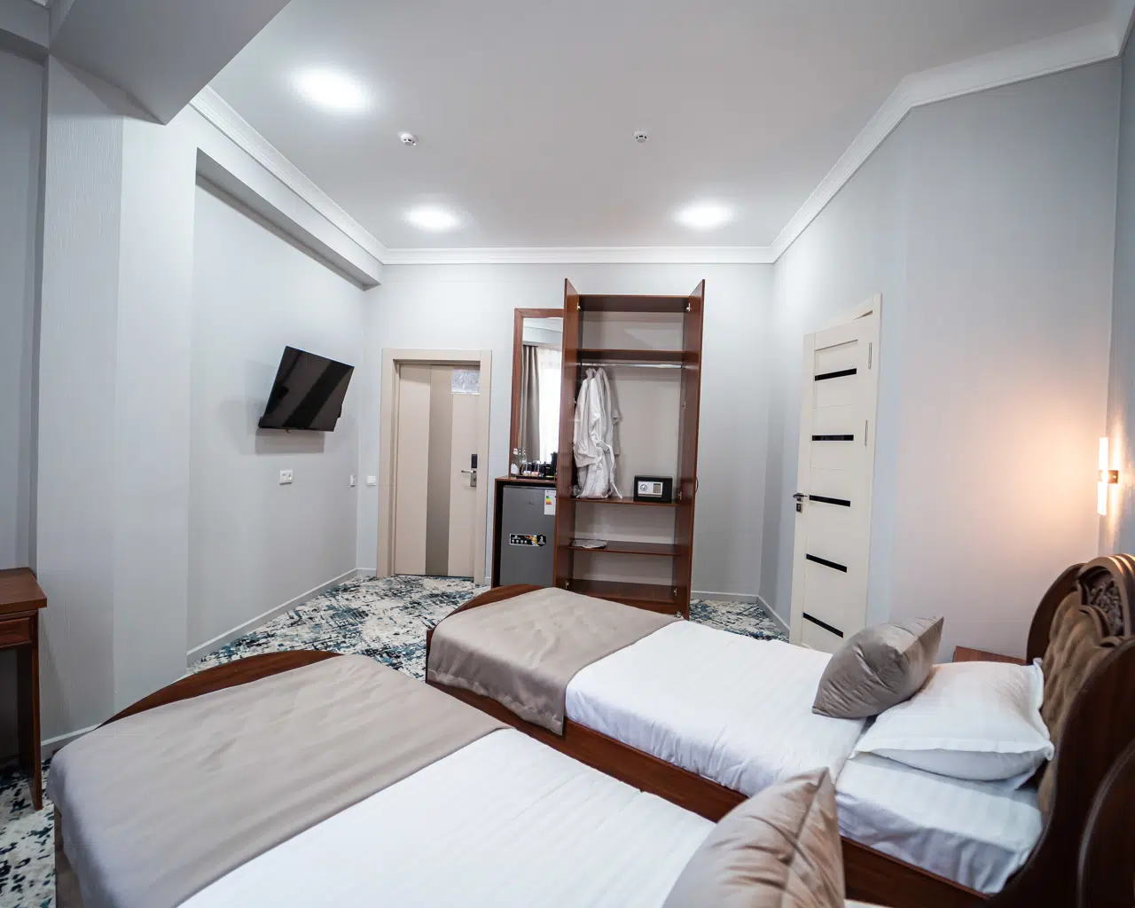 Hamilton Hotel