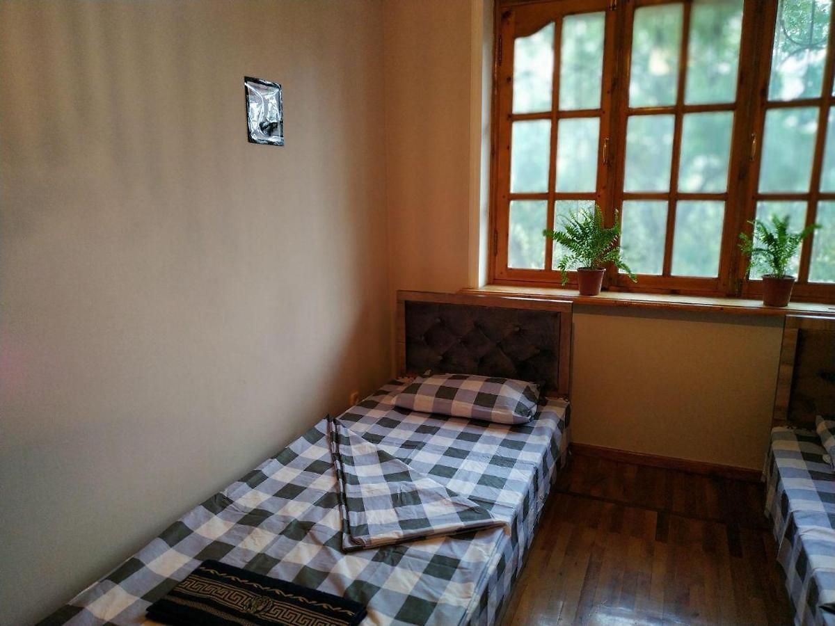 Park Bobur Apt 5x Guest House