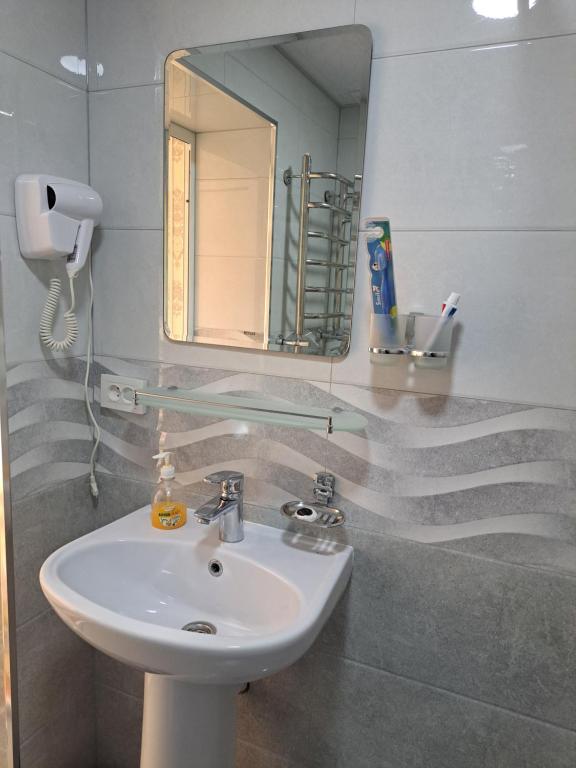 Royal Lux Guest House