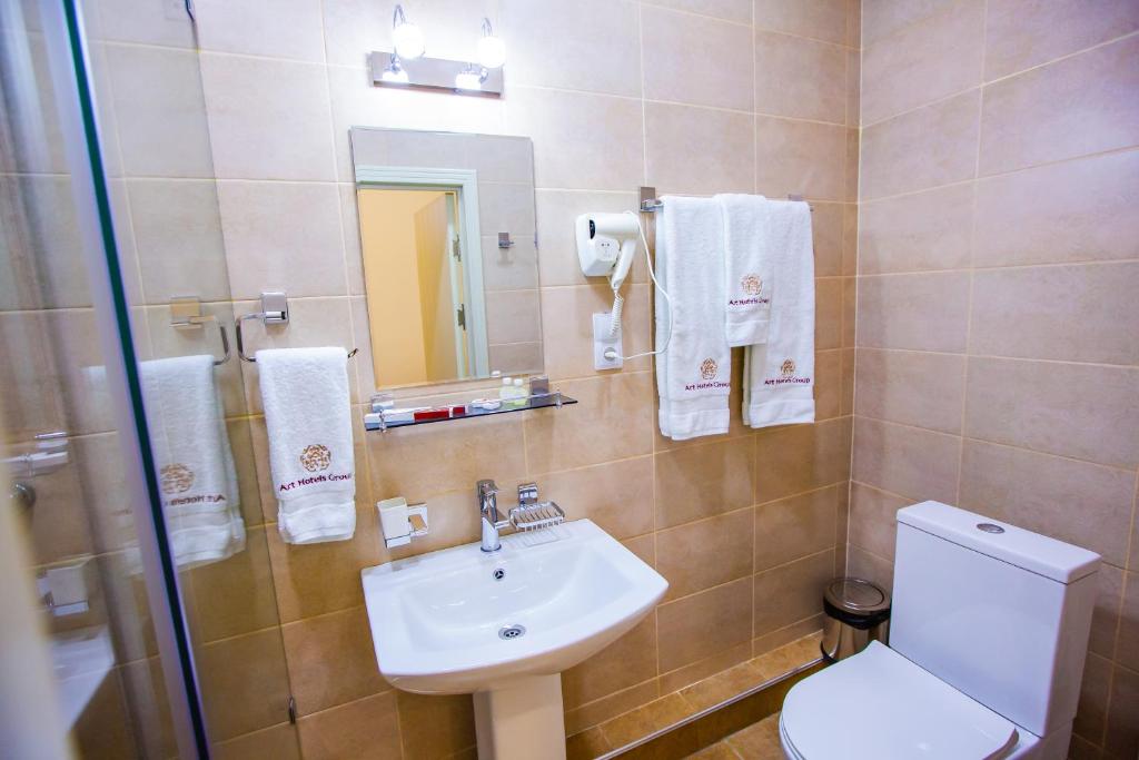 ART ECO HOTEL