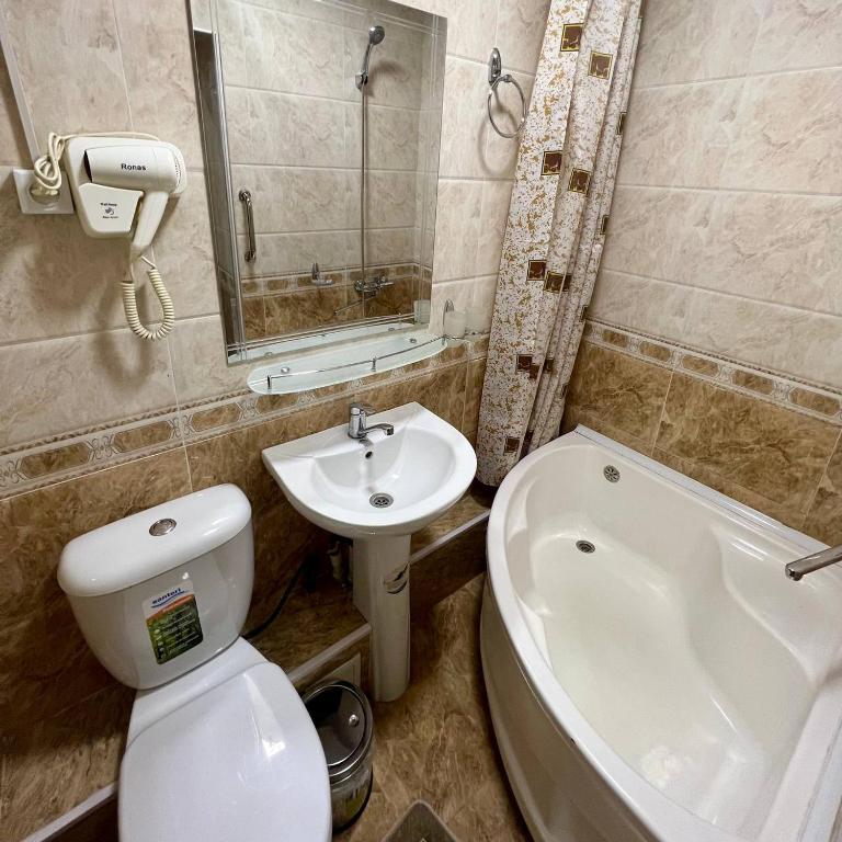 Afsona Hotel