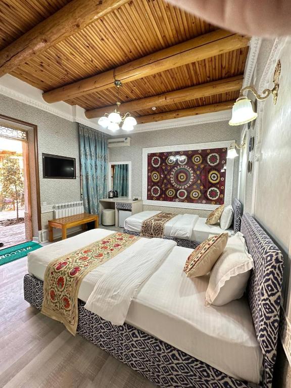 Grand Nodirbek Boutique Hotel