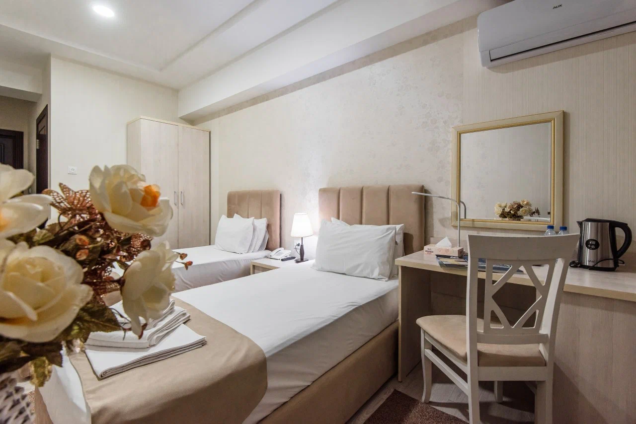 HUMO hotel